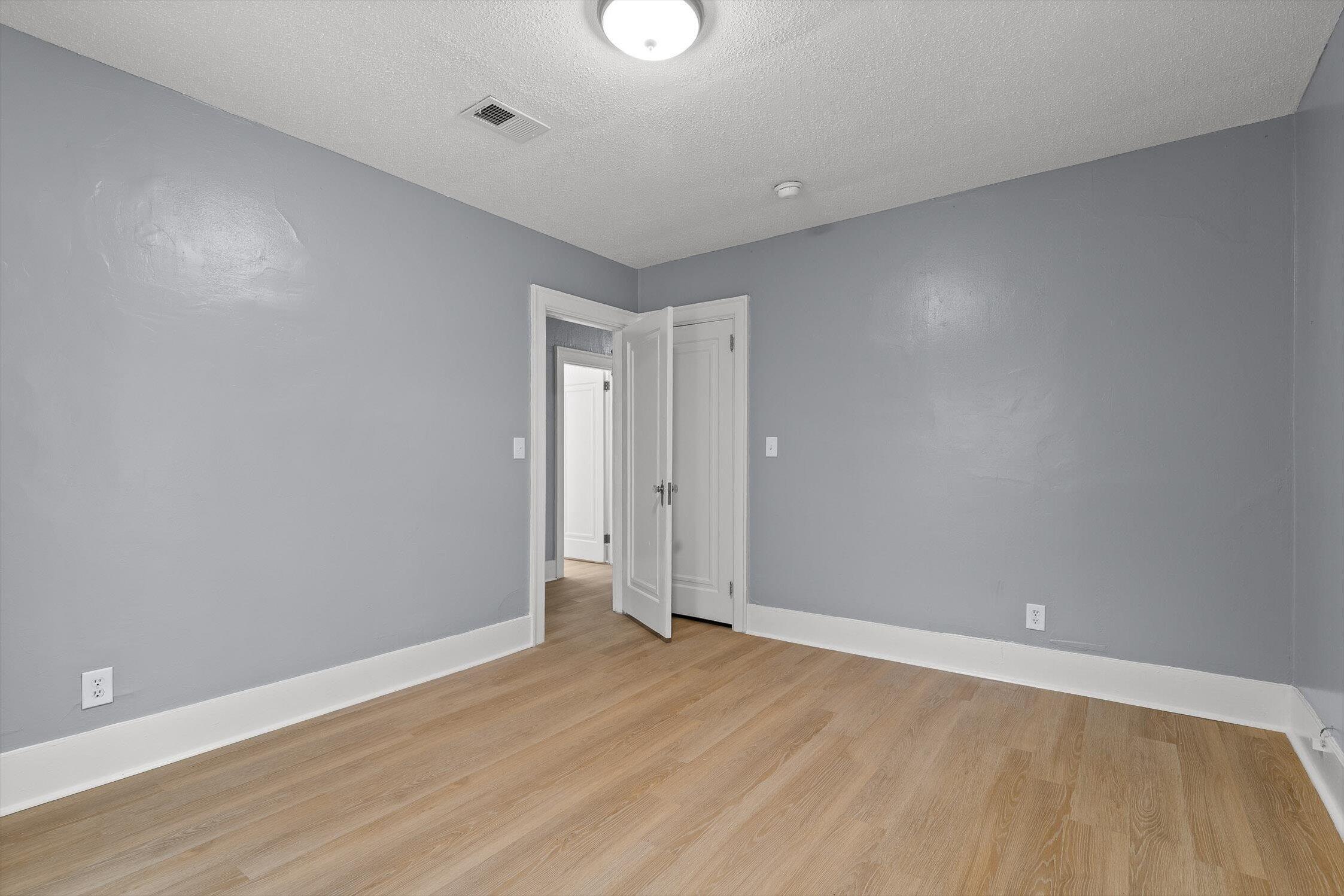 123 South Moore Road Chattanooga, TN 37411 - Photo 16 of 19 10-S Moore-10