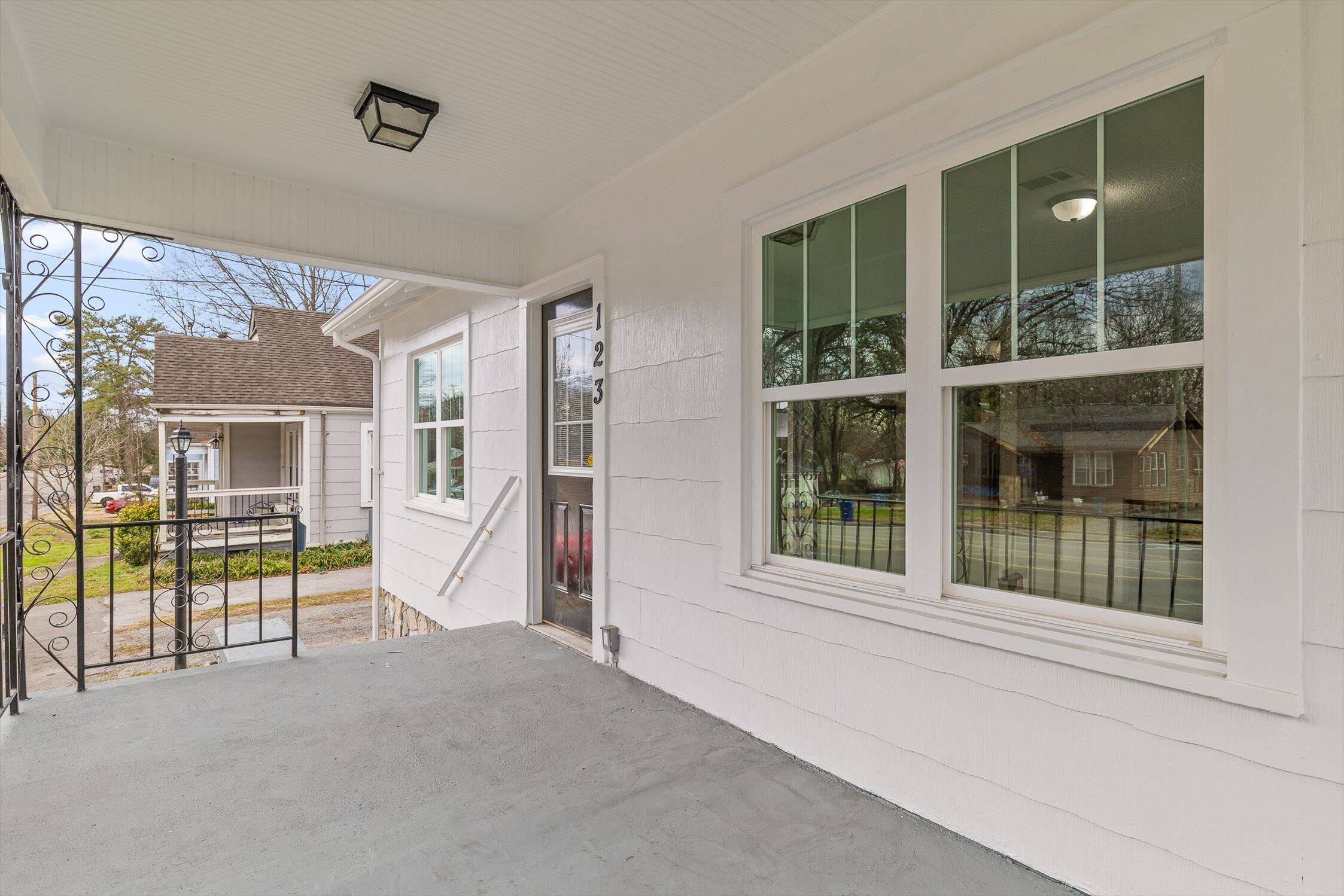 123 South Moore Road Chattanooga, TN 37411 - Photo 6 of 19 20-S Moore-20