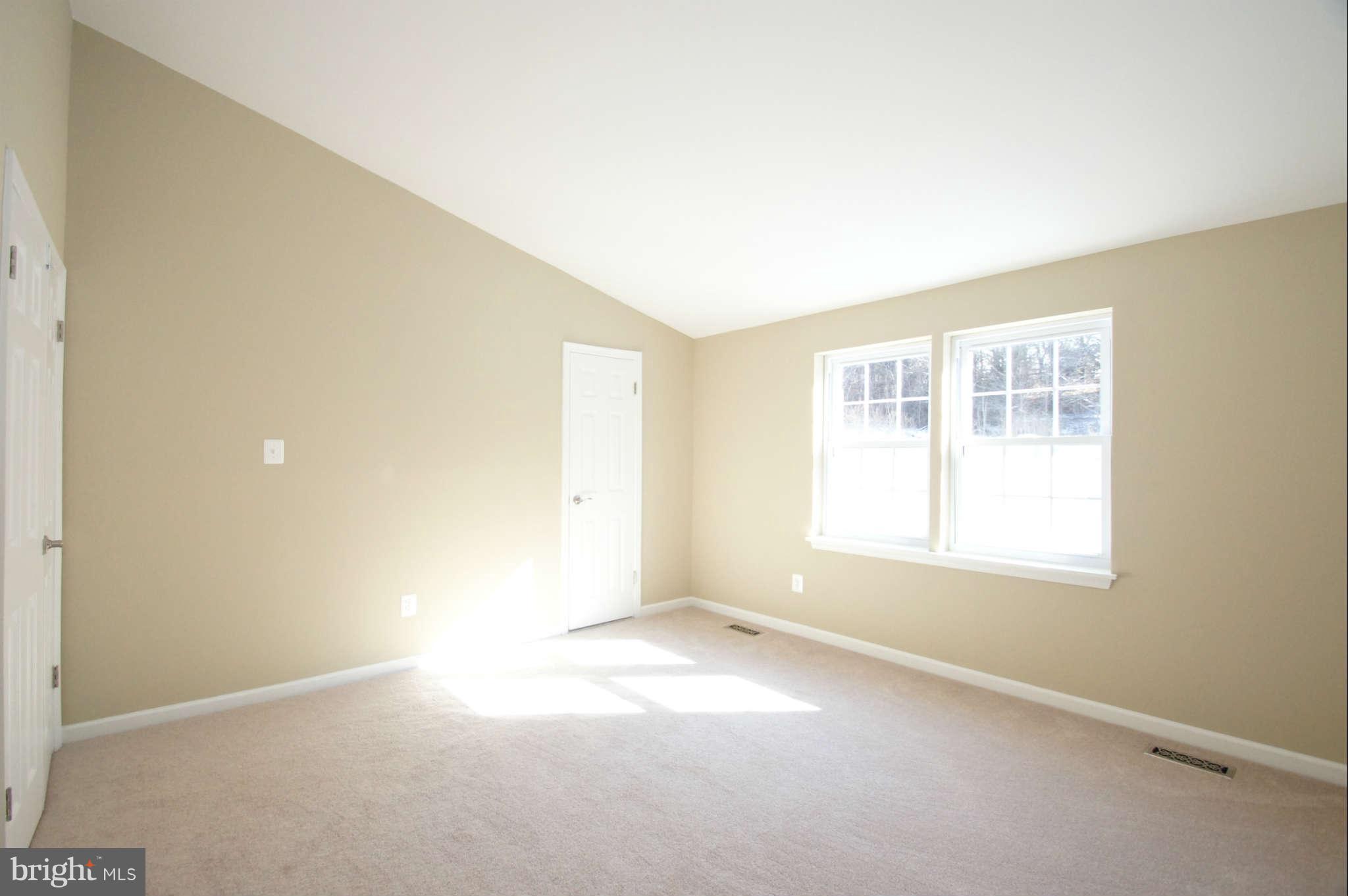 9423 Gunview Road Baltimore, MD 21236 - Photo 12 of 30 Bedroom (Master)