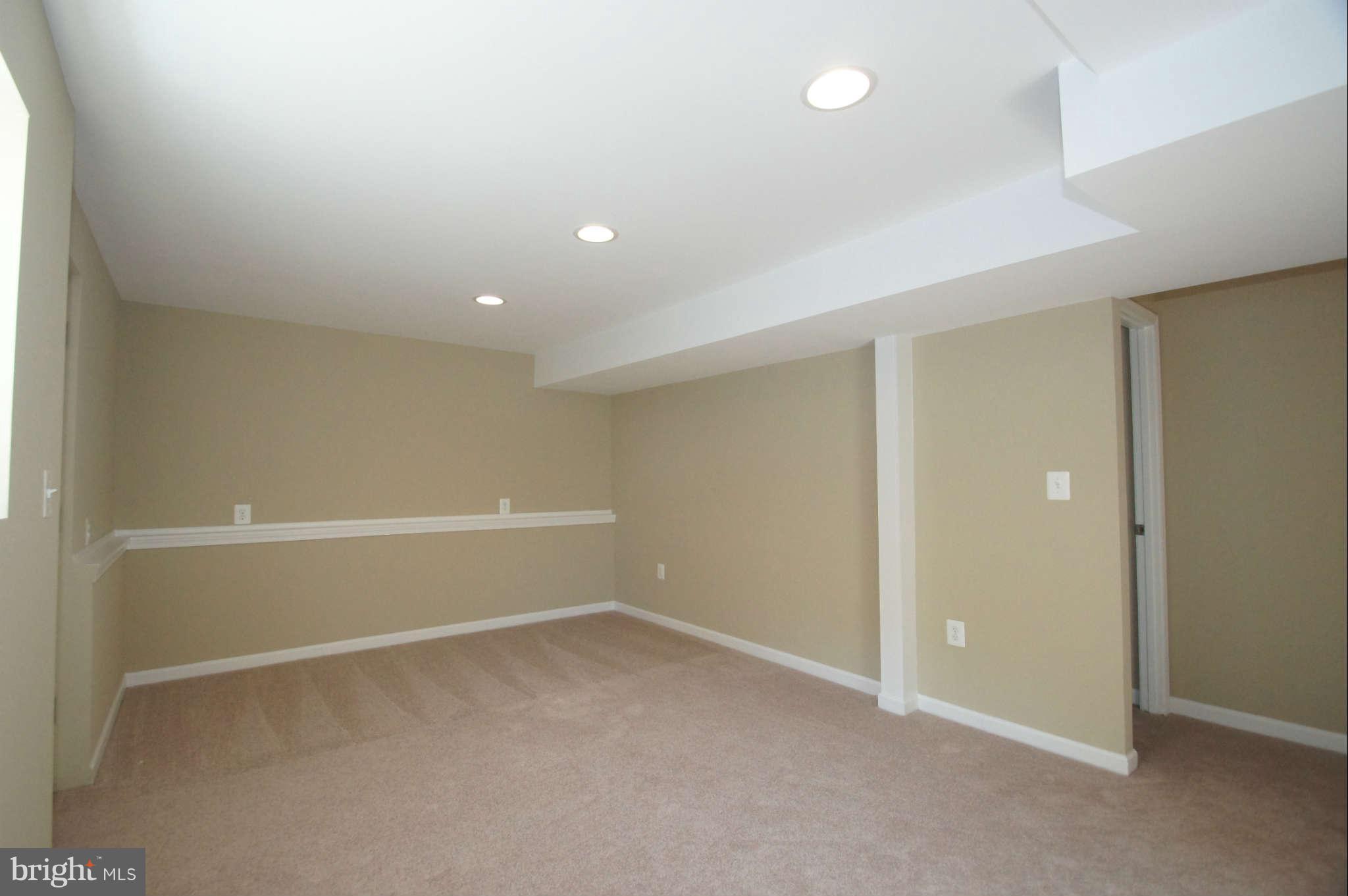 9423 Gunview Road Baltimore, MD 21236 - Photo 29 of 30 Interior (General)