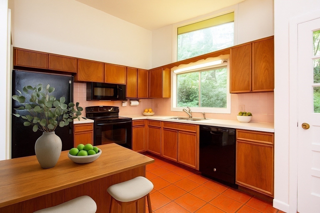 50 Barney Hill Road Wayland, MA 01778 - Photo 11 of 31 Gallery Image 11