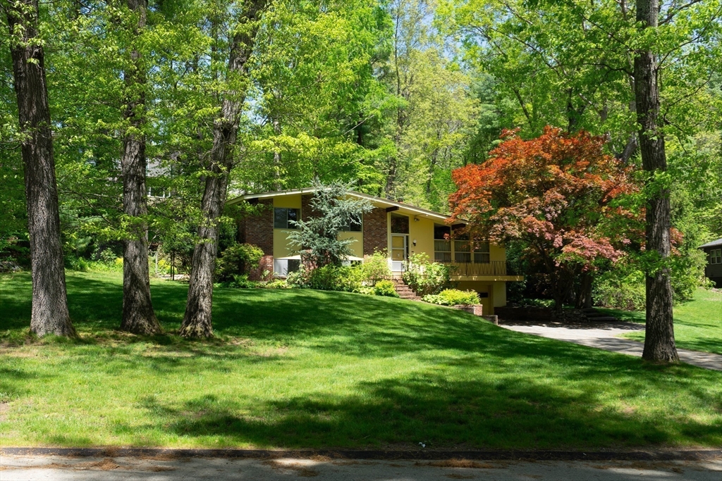 50 Barney Hill Road Wayland, MA 01778 - Photo 4 of 31 Gallery Image 4