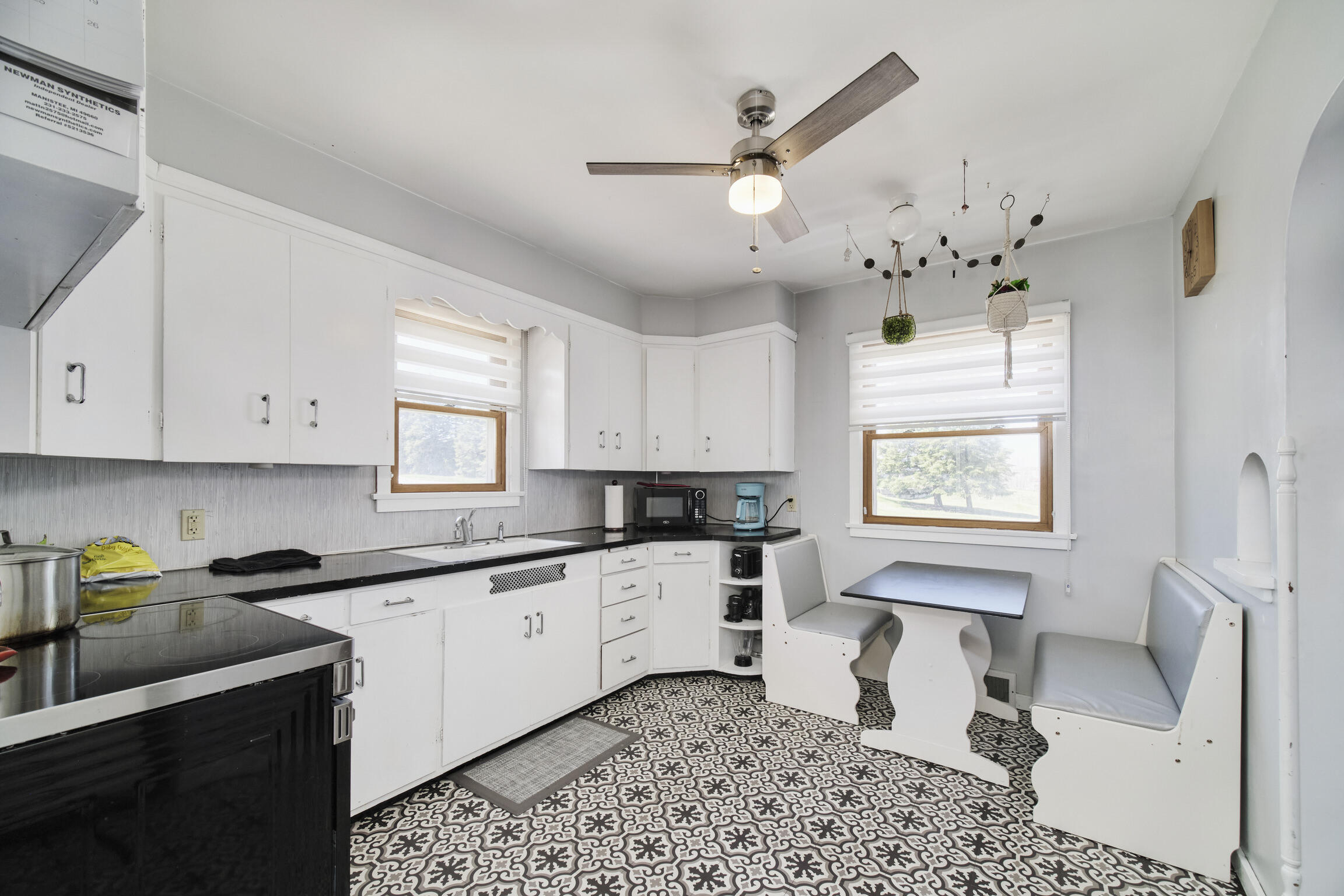 1187 Maple Road Manistee, MI 49660 - Photo 16 of 58 Kitchen