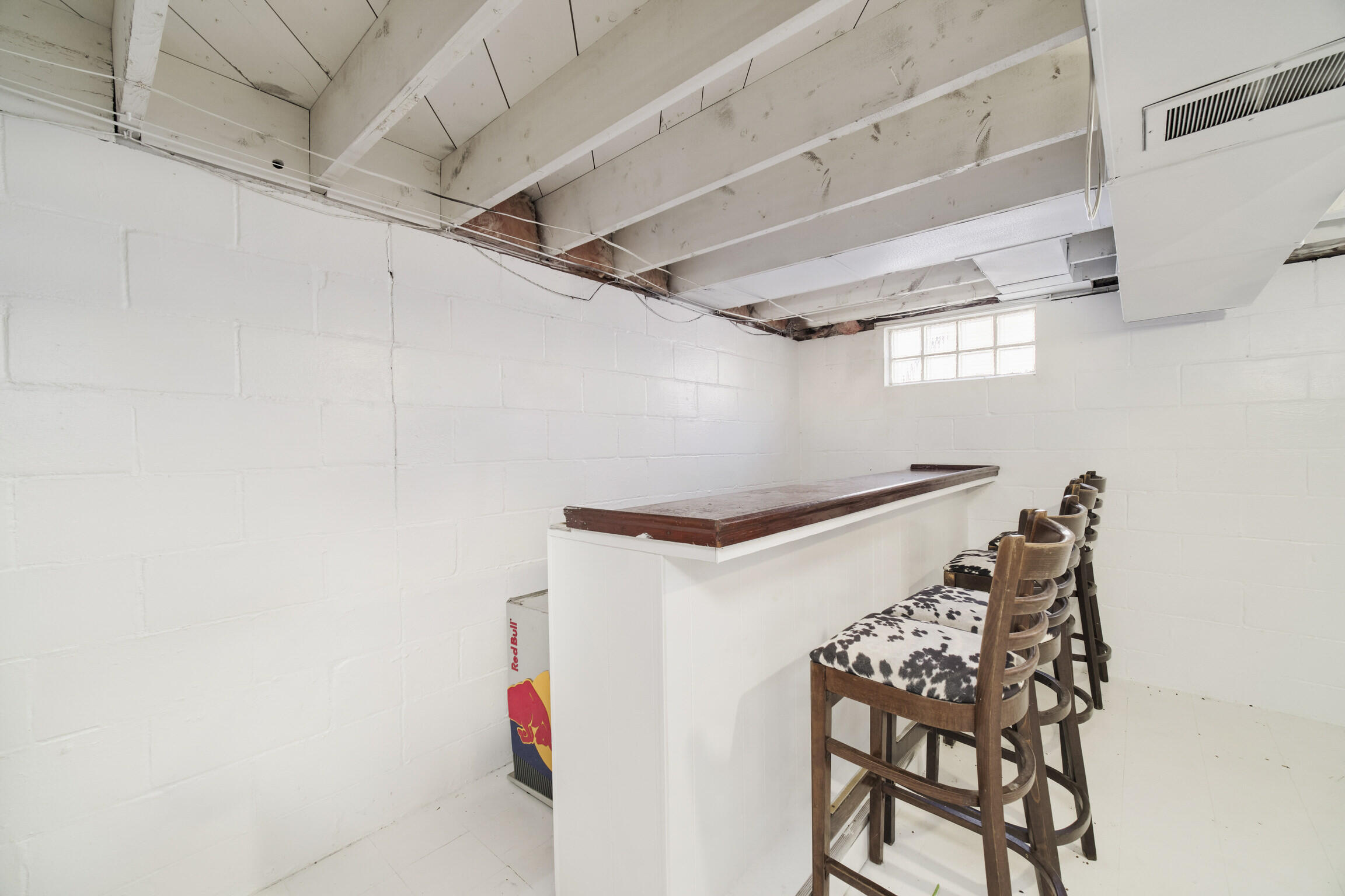 1187 Maple Road Manistee, MI 49660 - Photo 33 of 58 Basement Bar