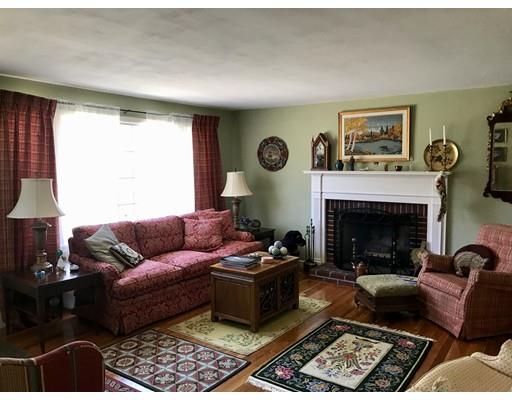 24 Oak Ridge Road Holden, MA 01520 - Photo 12 of 25 Gallery Image 12