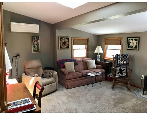 24 Oak Ridge Road Holden, MA 01520 - Photo 16 of 25 Gallery Image 16
