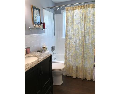 24 Oak Ridge Road Holden, MA 01520 - Photo 23 of 25 Gallery Image 23