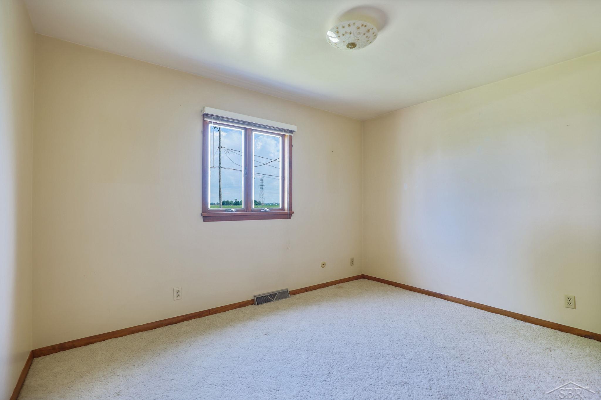 3406 South Reese Road Frankenmuth, MI 48734 - Photo 27 of 63 50114406-26.JPG