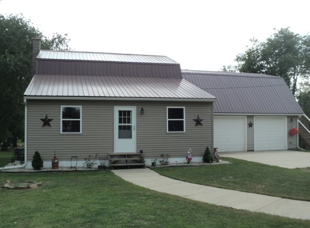 11510 East Stanton Road Sumner, MI 48889 - Photo 26 of 40 1851472-25.JPG