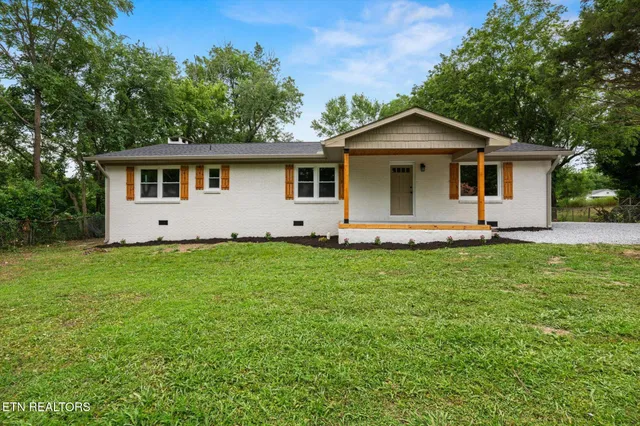 $289,900 | 308 Georgia Avenue, Etowah, TN 37331