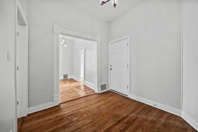 $1,850 | 3214 West Division Street, Unit 2, Chicago, IL 60651