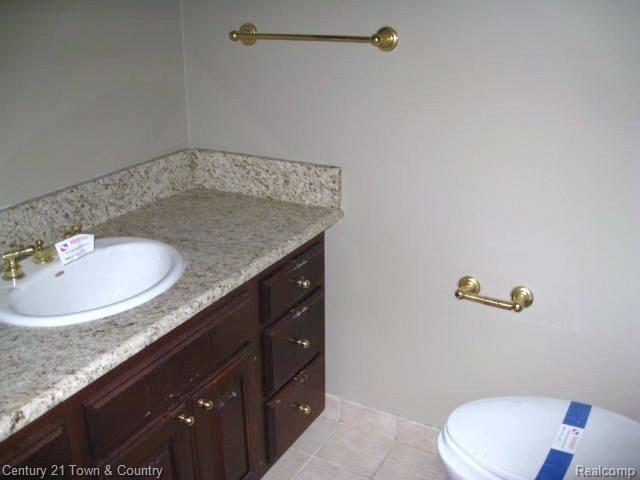 55 Merriweather Road Grosse Pointe, MI 48236 - Photo 13 of 25 13.JPG