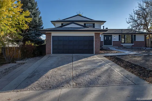 $700,000 | 7492 South Marion Street, Centennial, CO 80122