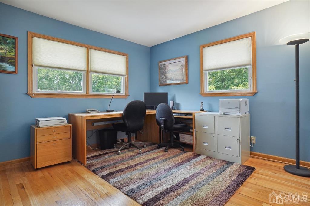 8 Tamarack Road Edison, NJ 08820 - Photo 18 of 31 a workspace with furniture and a window