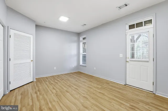 $3,400 | 2957 Huntington Grove Square, Alexandria, VA 22306