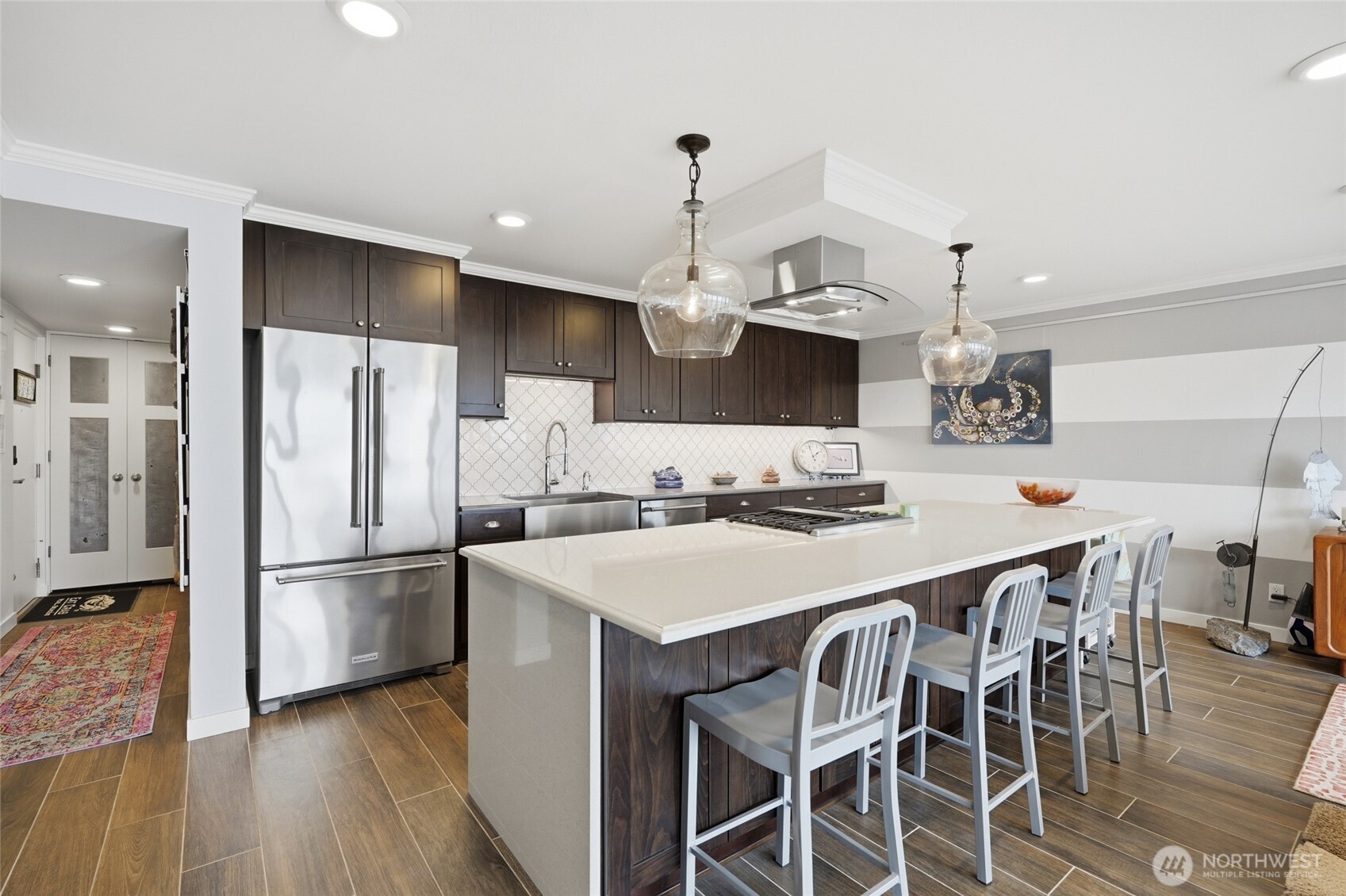 200 Beach Place, Unit 103 Edmonds, WA 98020 - Photo 11 of 33
