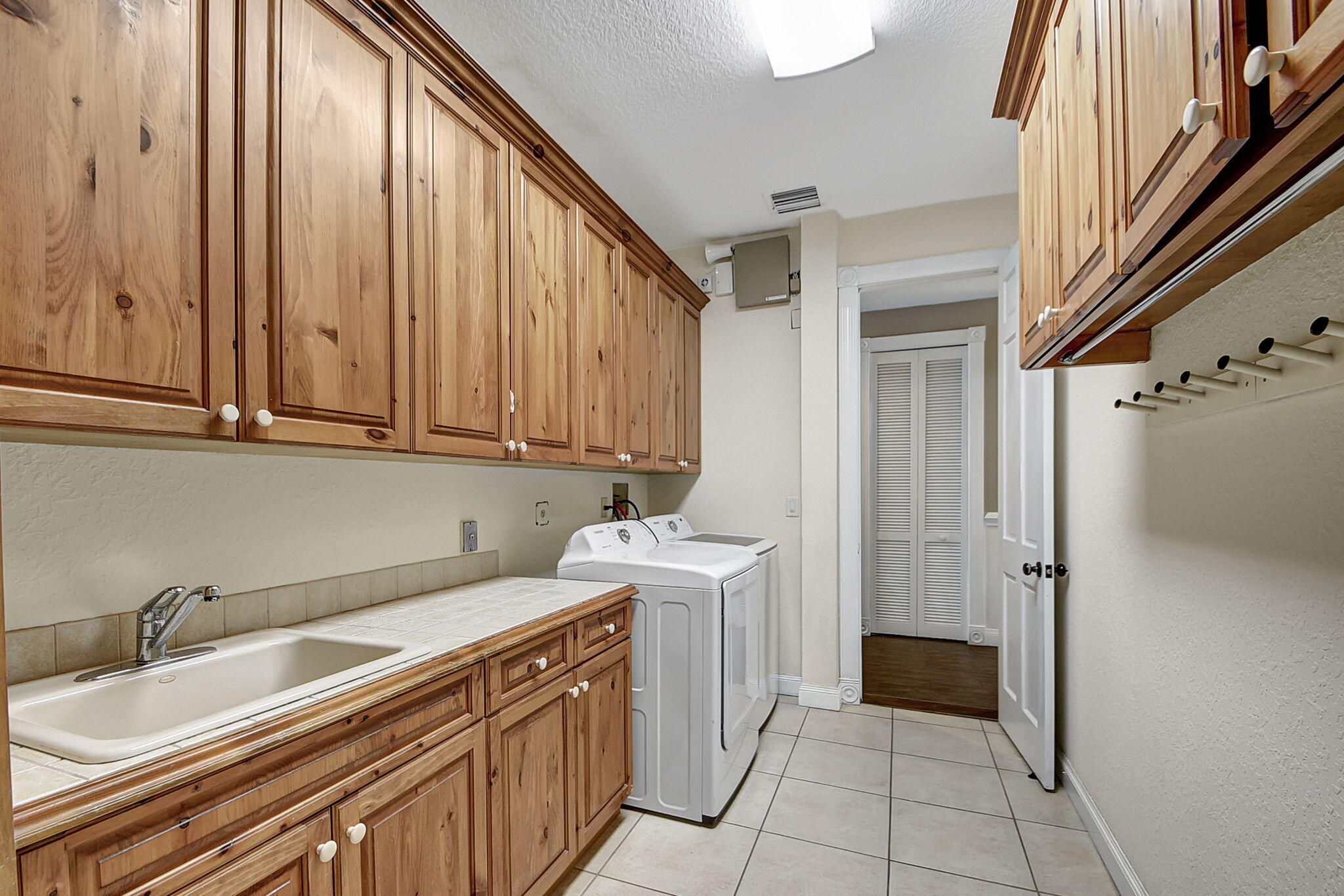 641 Eddy Street Boca Raton, FL 33487 - Photo 30 of 48 61-web-or-mls-House (60)