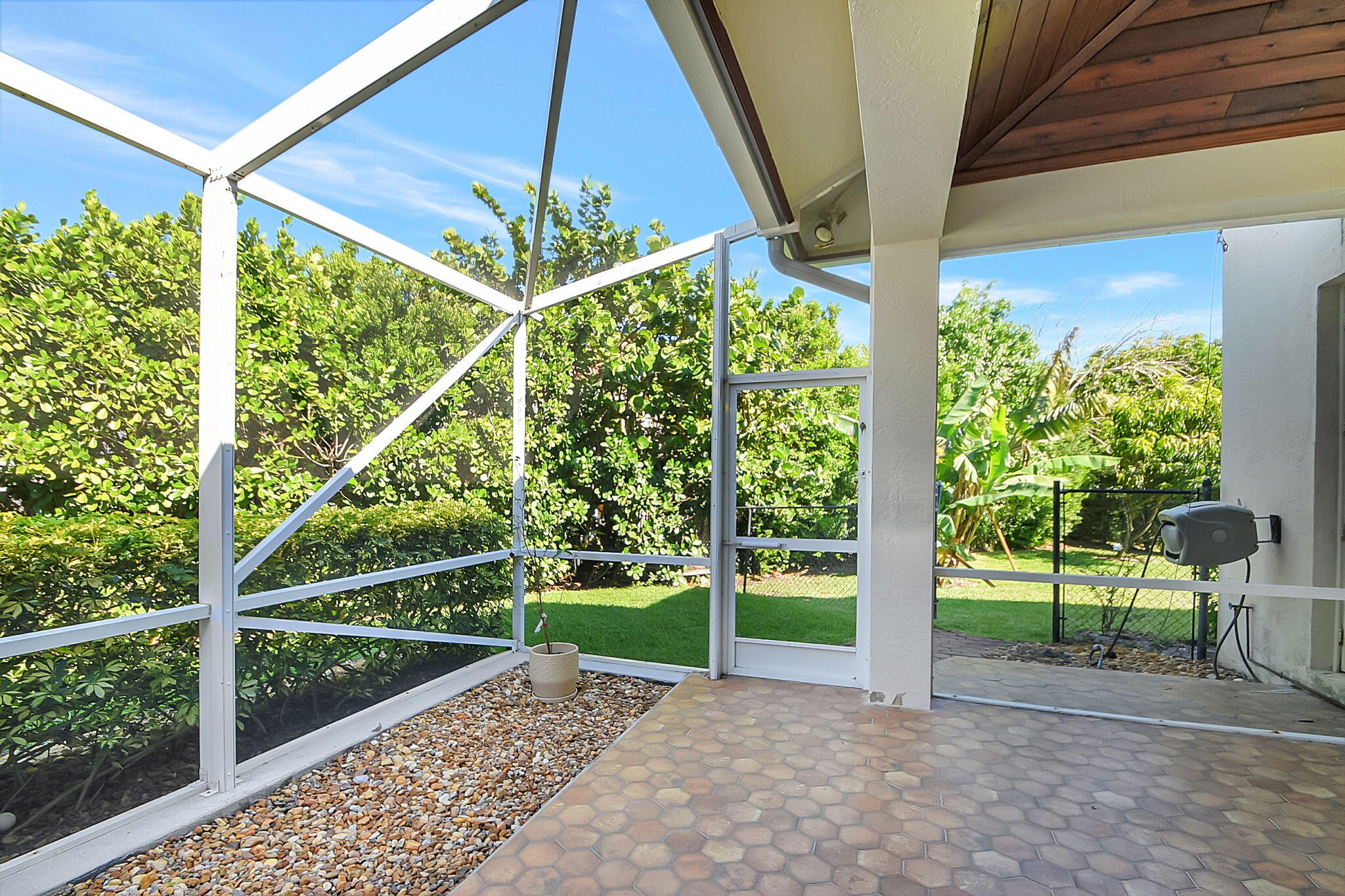 641 Eddy Street Boca Raton, FL 33487 - Photo 38 of 48 79-web-or-mls-House (78)