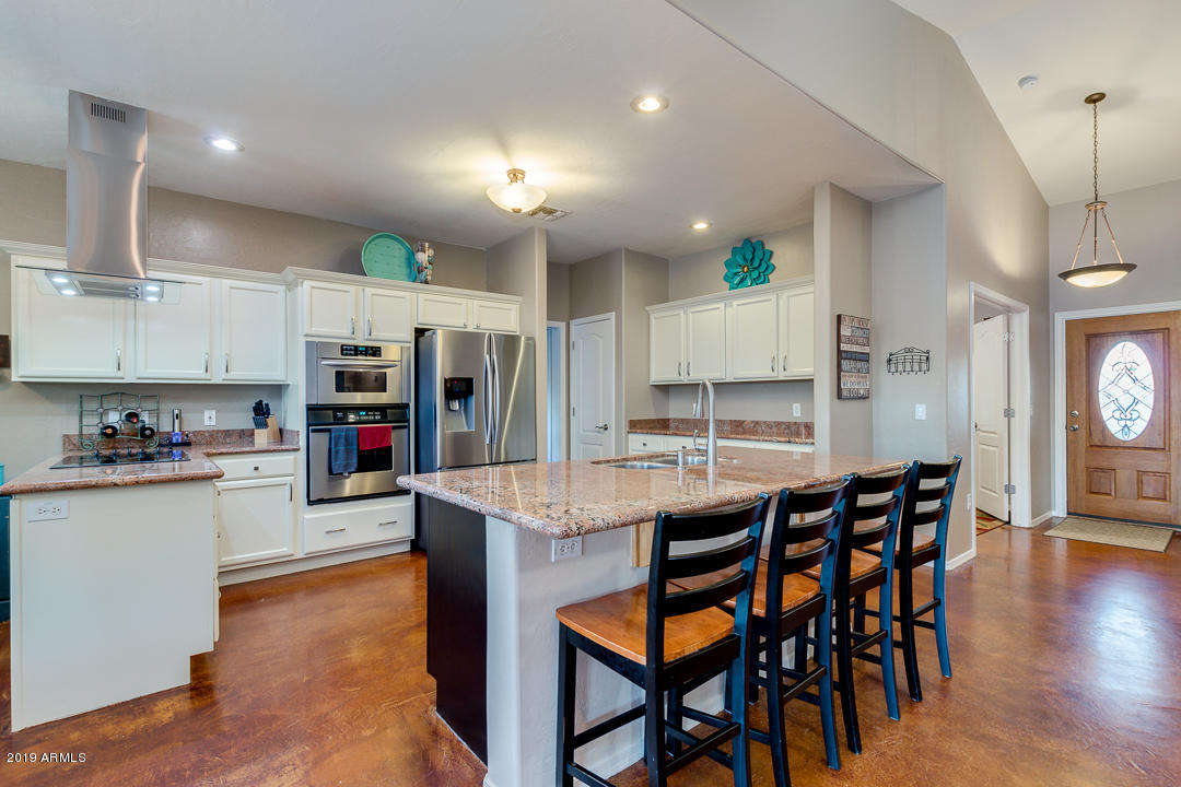16421 South Greenfield Road Gilbert, AZ 85295 - Photo 5 of 30 19-Greenfield