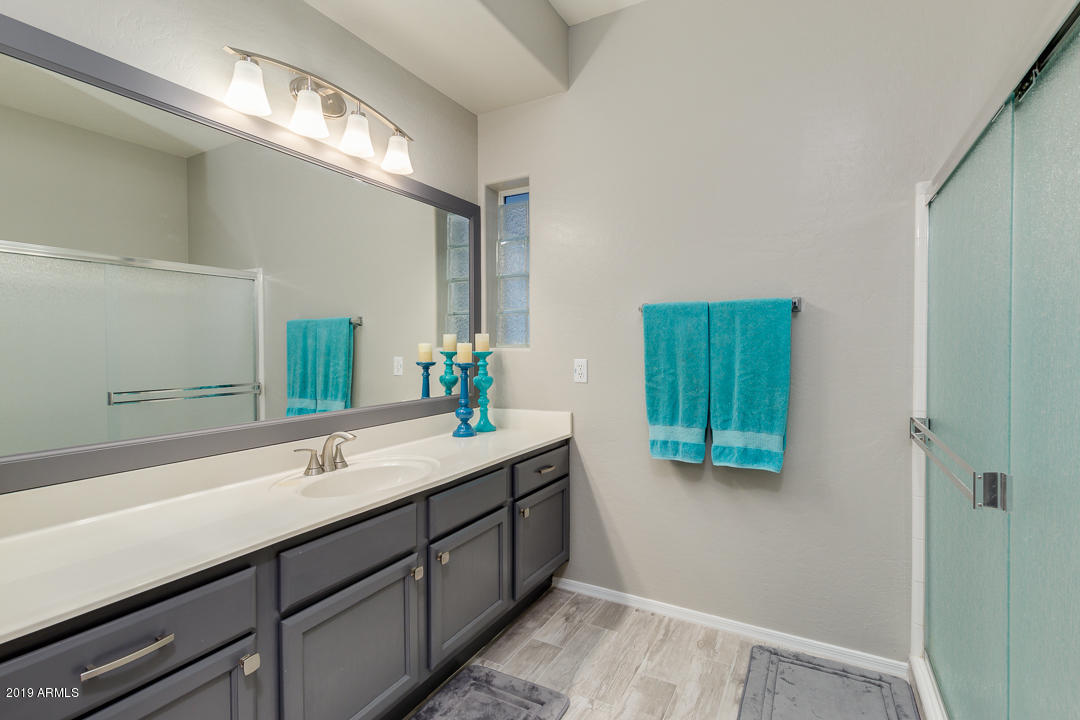16421 South Greenfield Road Gilbert, AZ 85295 - Photo 9 of 30 29-Greenfield