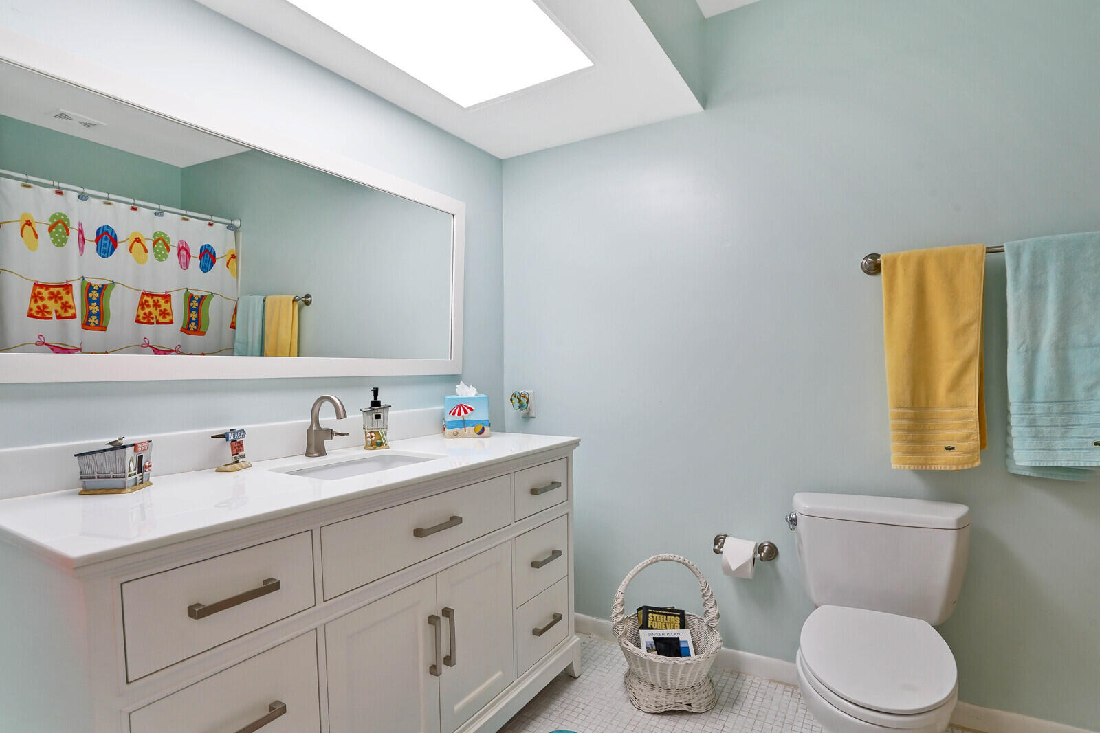 107 Inlet Way, Unit 3 Palm Beach Shores, FL 33404 - Photo 27 of 49 Master Bath