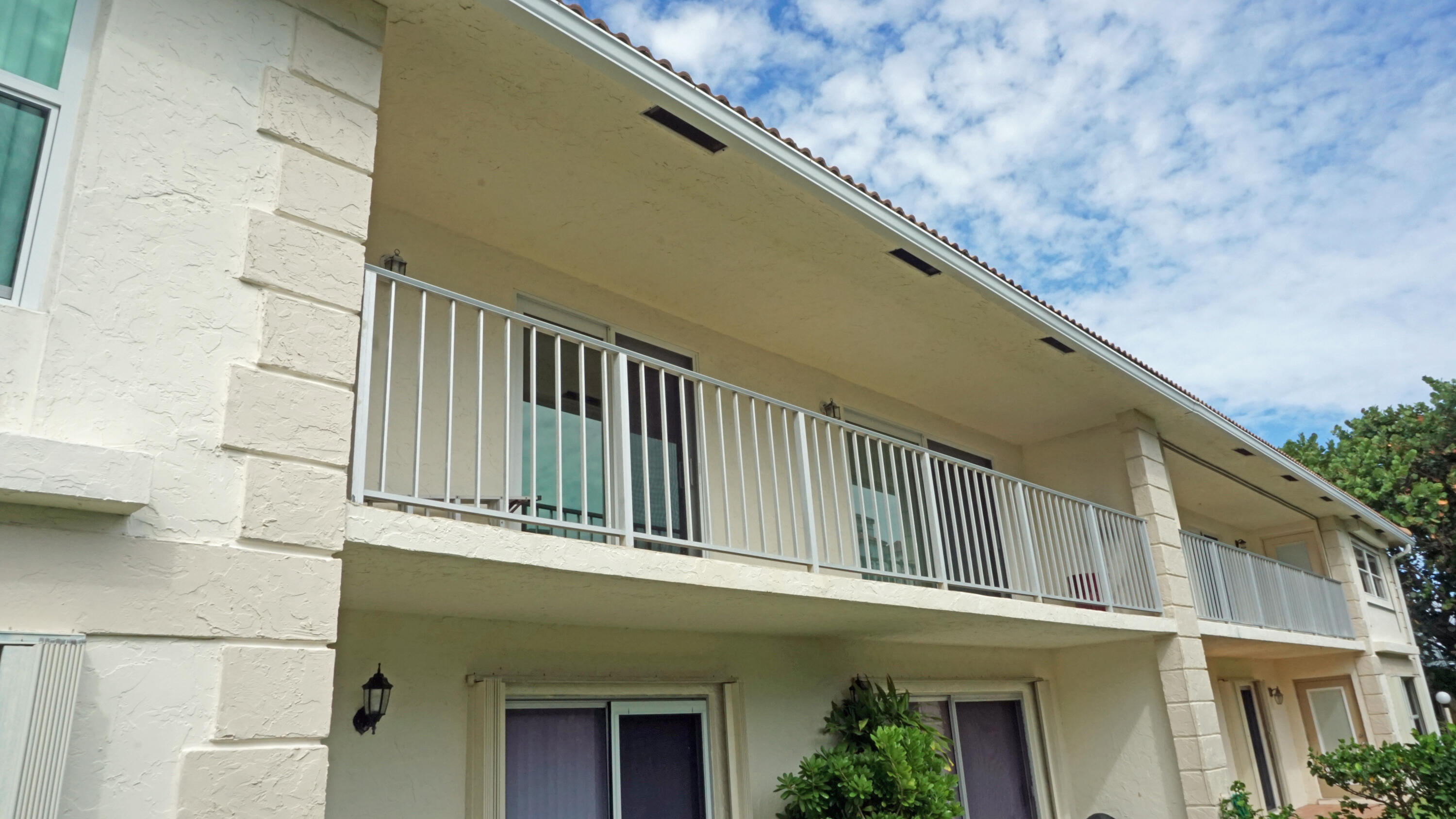 107 Inlet Way, Unit 3 Palm Beach Shores, FL 33404 - Photo 35 of 49 East Facing Balcony