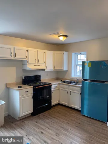 $1,250 | 323 East Chestnut Street, Unit 5, Coatesville, PA 19320