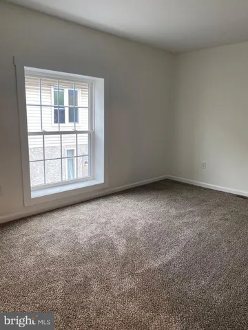 $1,250 | 323 East Chestnut Street, Unit 5, Coatesville, PA 19320