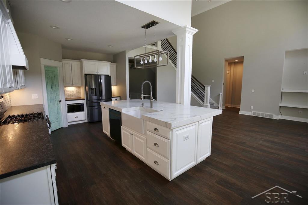 2075 North 5 Mile Road Sanford, MI 48657 - Photo 18 of 66