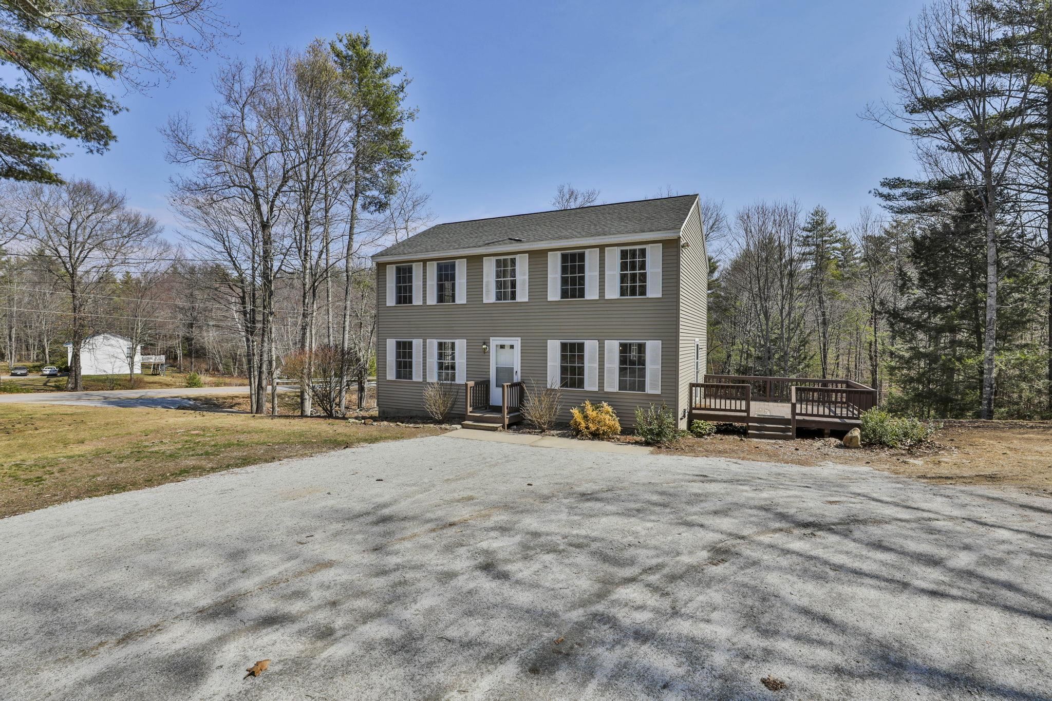 229 Bee Hole Road Loudon, NH 03307 - Photo 5 of 47