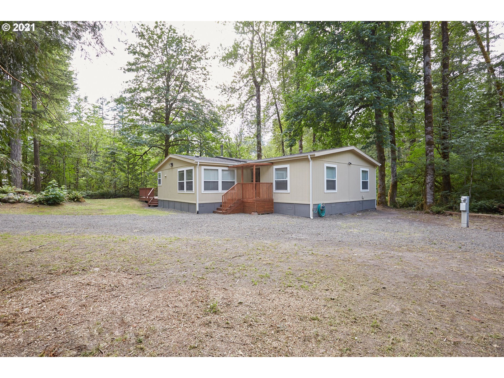 65805 East Chippawa Lane Rhododendron, OR 97049 - Photo 4 of 31