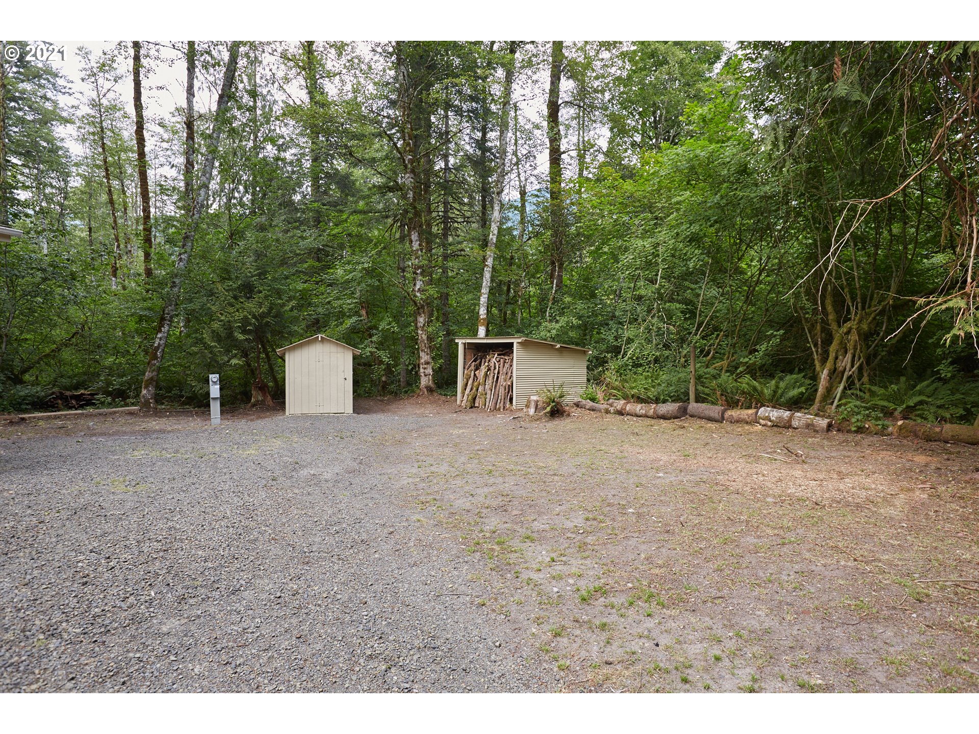 65805 East Chippawa Lane Rhododendron, OR 97049 - Photo 6 of 31
