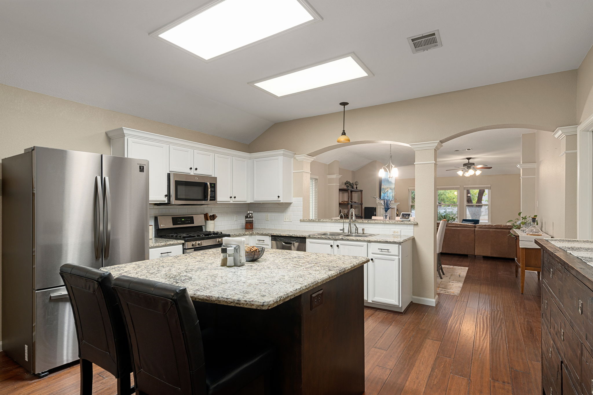3440 Ribbon Reef Lane Austin, TX 78728 - Photo 8 of 27 Gallery Image 8
