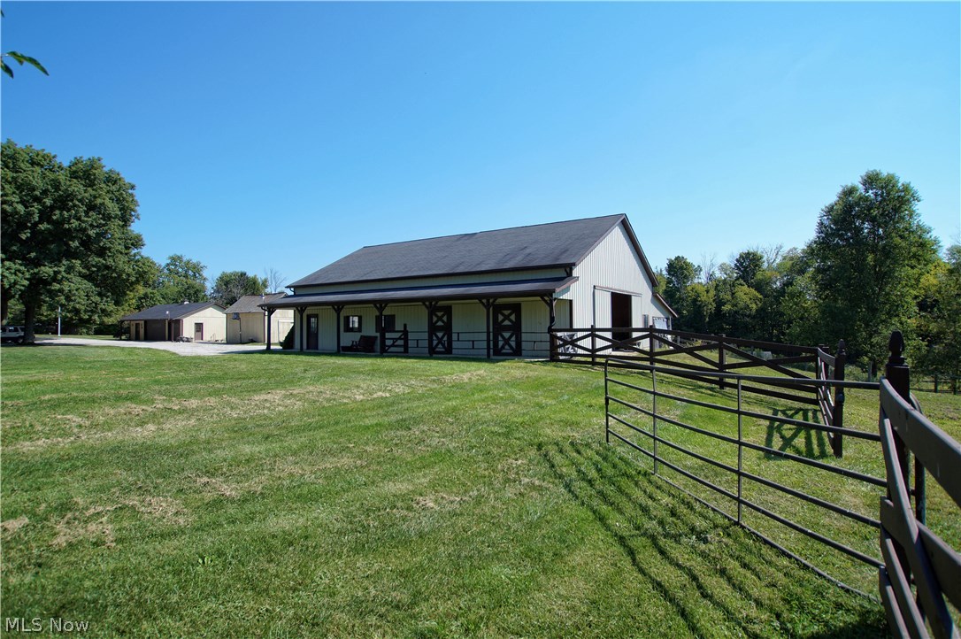 7060 Center Road Valley City, OH 44280 - Photo 30 of 33 Gallery Image 30