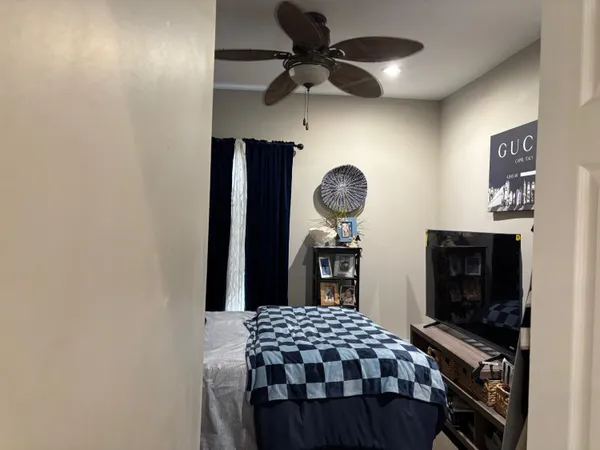 $239,900 | 1420 Clinton Street, Muskegon, MI 49442
