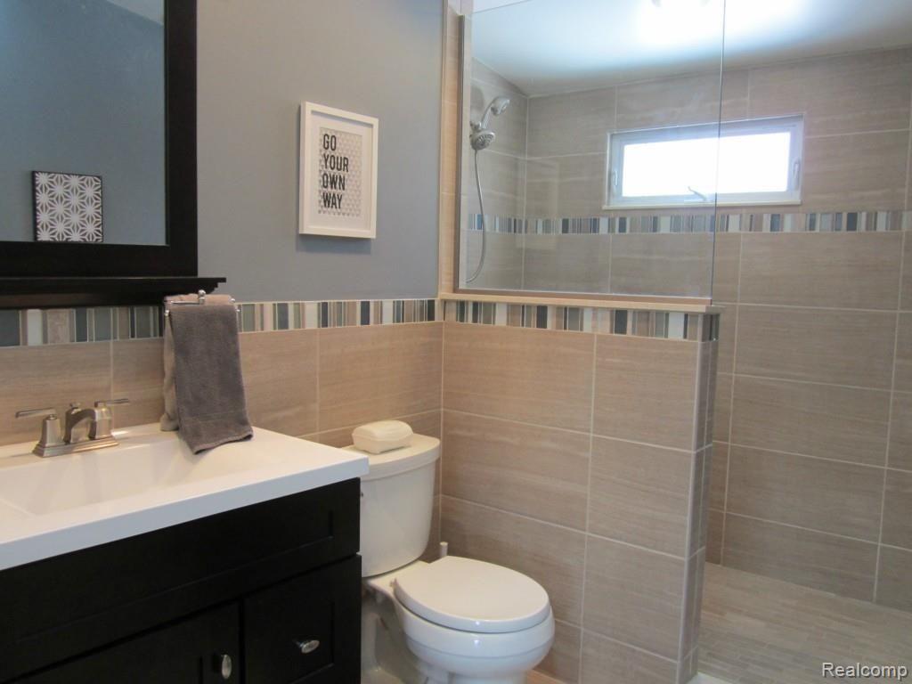 754 Birch Tree Lane Rochester Hills, MI 48306 - Photo 35 of 53