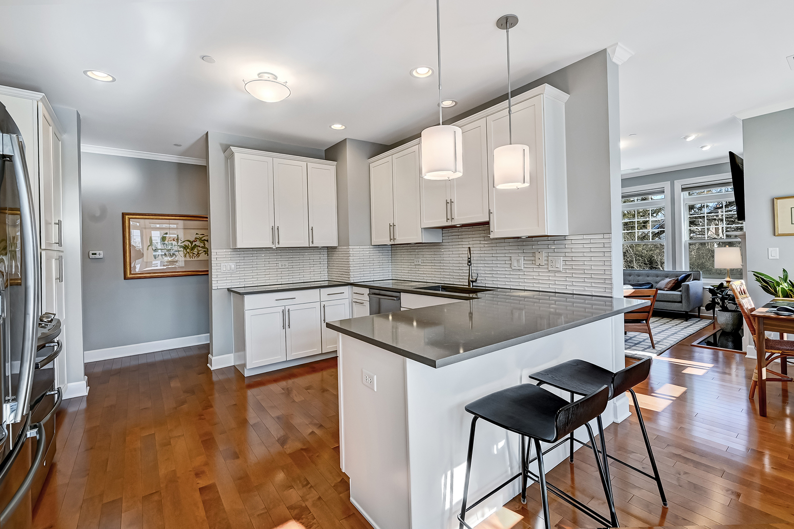 7 Kennedy Lane, Unit 201 Hinsdale, IL 60521 - Photo 9 of 30