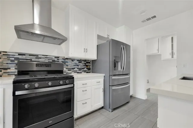 $879,000 | 13321 Blythe Street, North Hollywood, CA 91605