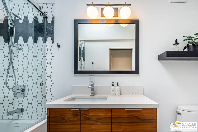 $1,599,999 | 2340 North Duane Road, Palm Springs, CA 92262