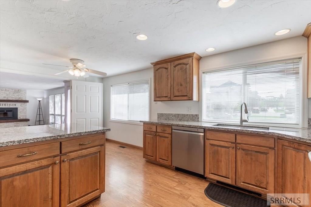 148 South 5th West Rexburg, ID 83440 - Photo 11 of 38 Stress-Free Flooring
