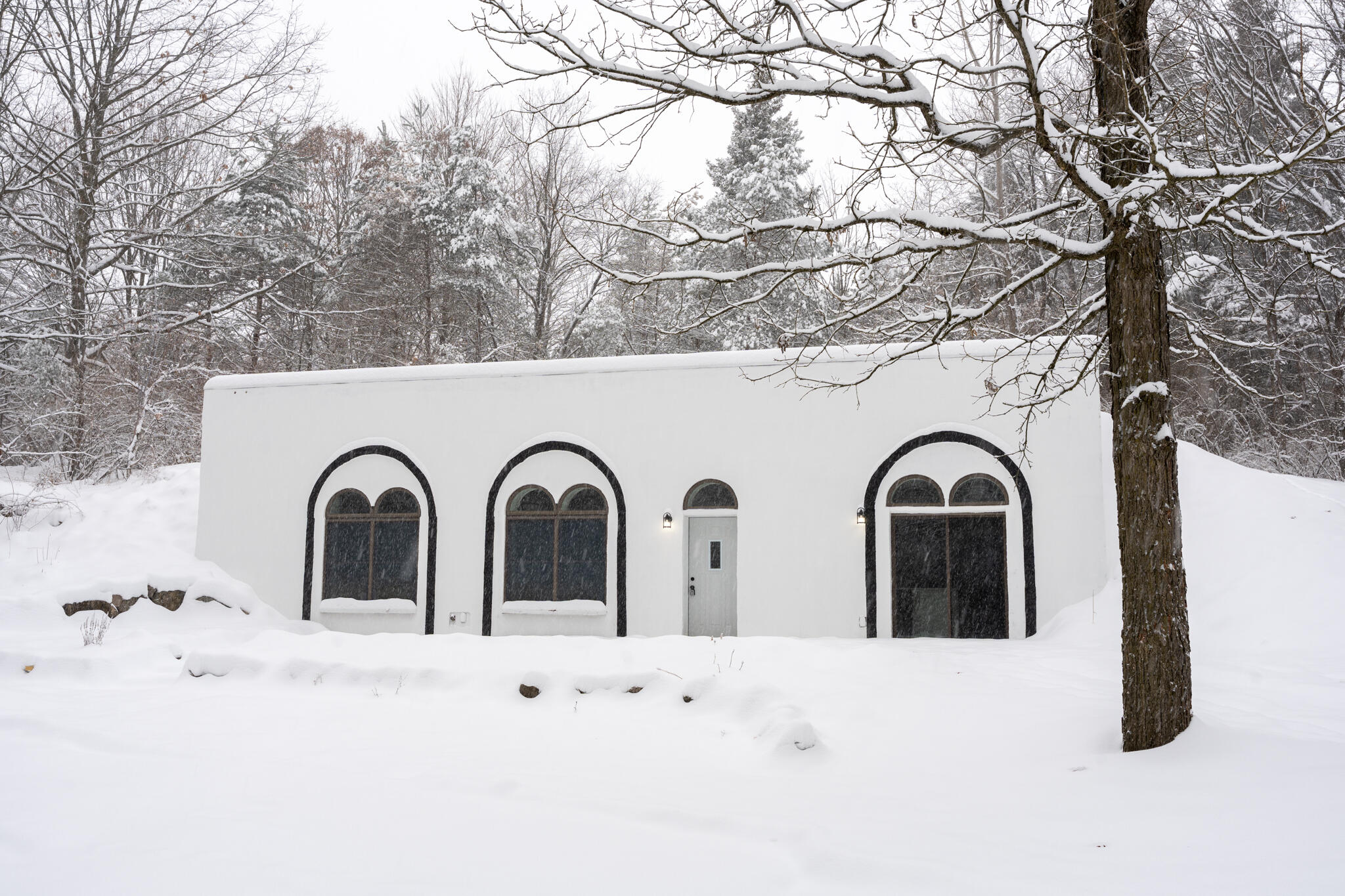 4736SouthRollandRoad-04