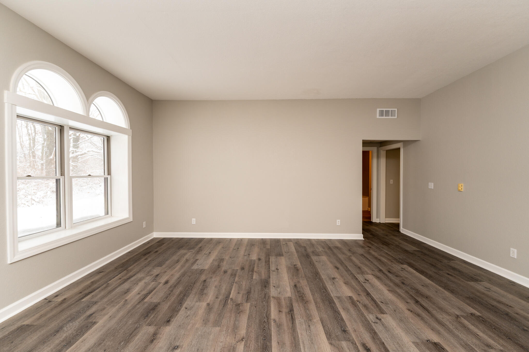 4736 South Rolland Road Blanchard, MI 49310 - Photo 7 of 30 4736SouthRollandRoad-18