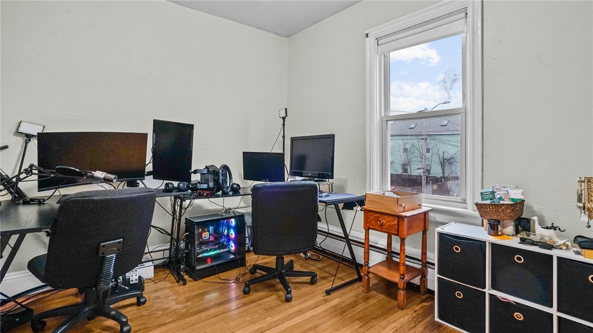 51 Nolan Street Providence, RI 02908 - Photo 15 of 24 2nd Floor Bed/Office
