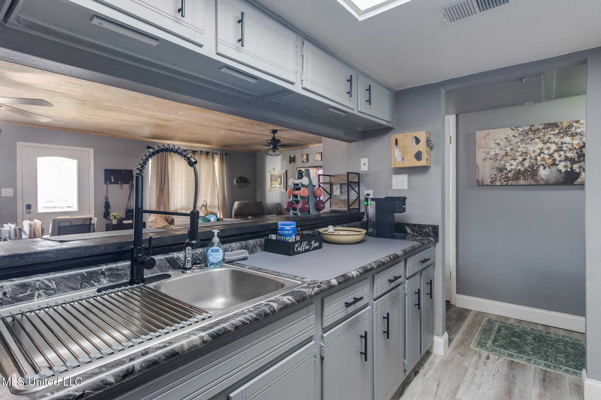 3230 Cumberland Road, Unit 107 Ocean Springs, MS 39564 - Photo 11 of 23 IMG_2273