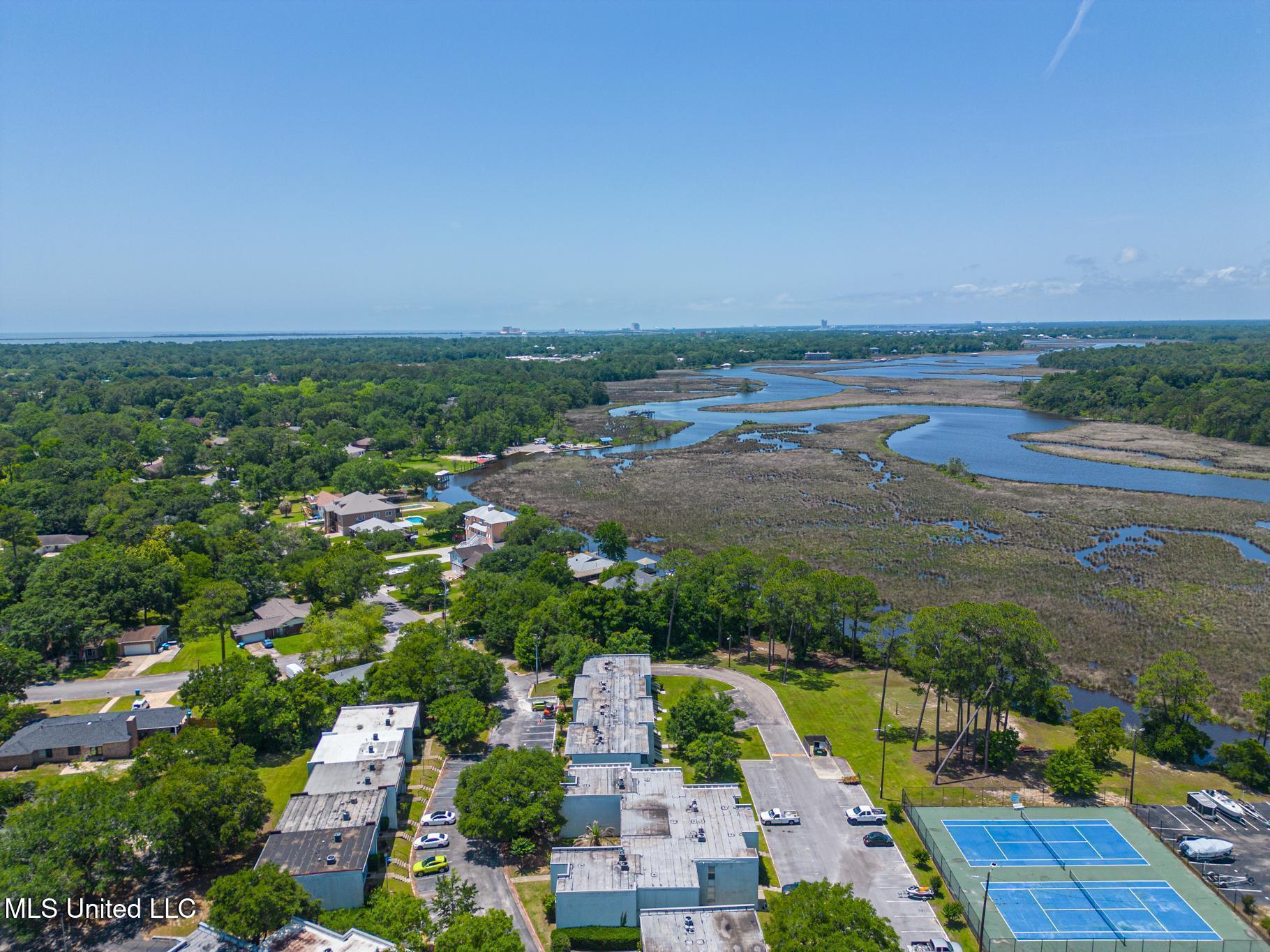 3230 Cumberland Road, Unit 107 Ocean Springs, MS 39564 - Photo 22 of 23 84-5