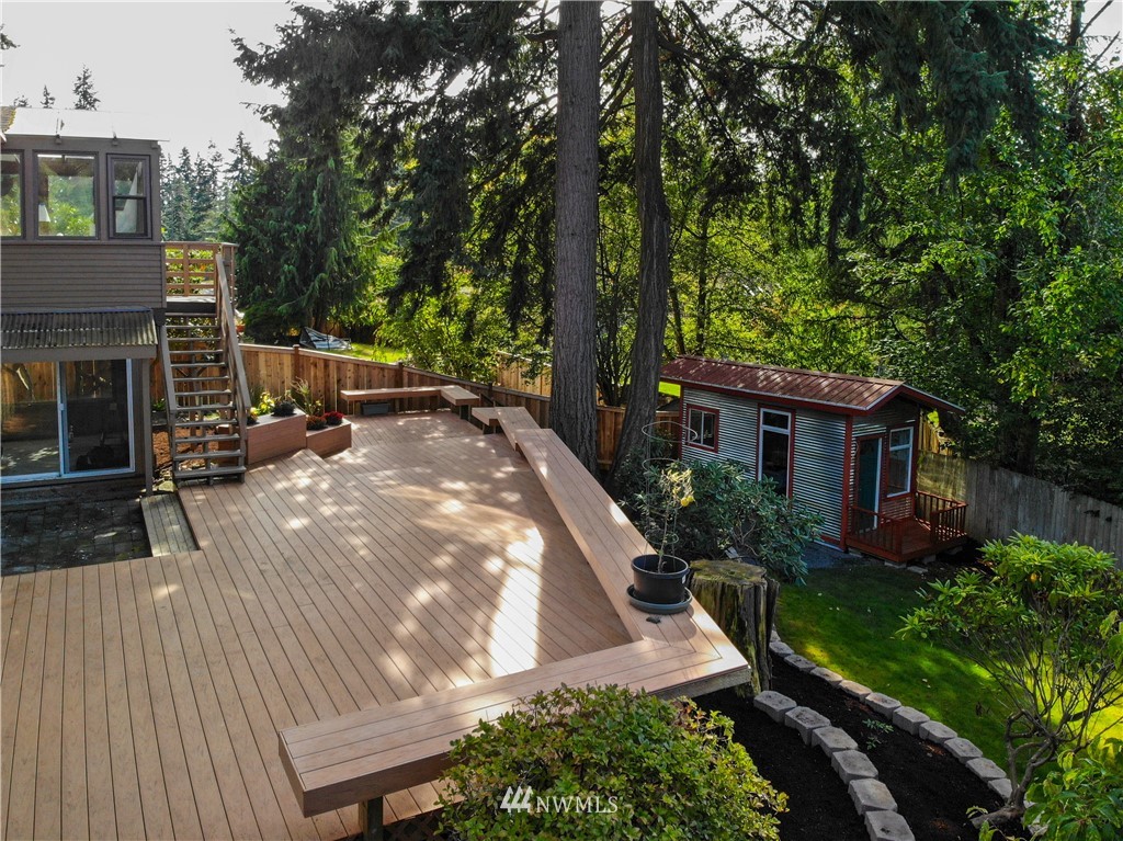 21812 2nd Avenue Southeast Bothell, WA 98021 - Photo 20 of 25 a view of a backyard with sitting area