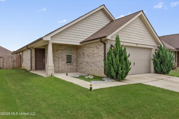 $284,900 | 7916 Allen Glen Lane, Olive Branch, MS 38654