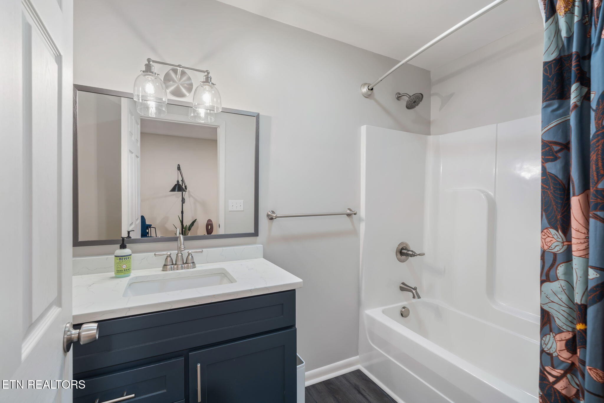 724 Hidden Valley Road Knoxville, TN 37923 - Photo 14 of 43 Gallery Image 14