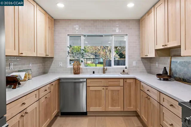 $1,995,000 | 209 Farm Hill Court, Danville, CA 94526