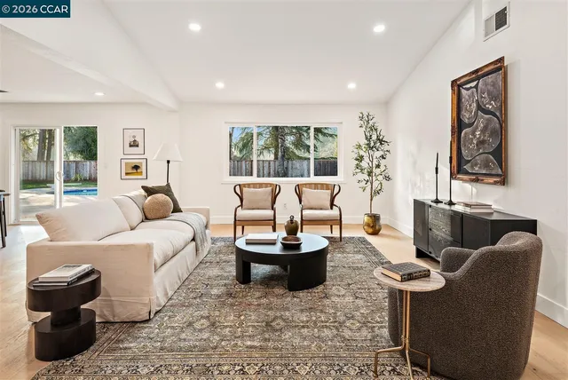 $1,995,000 | 209 Farm Hill Court, Danville, CA 94526